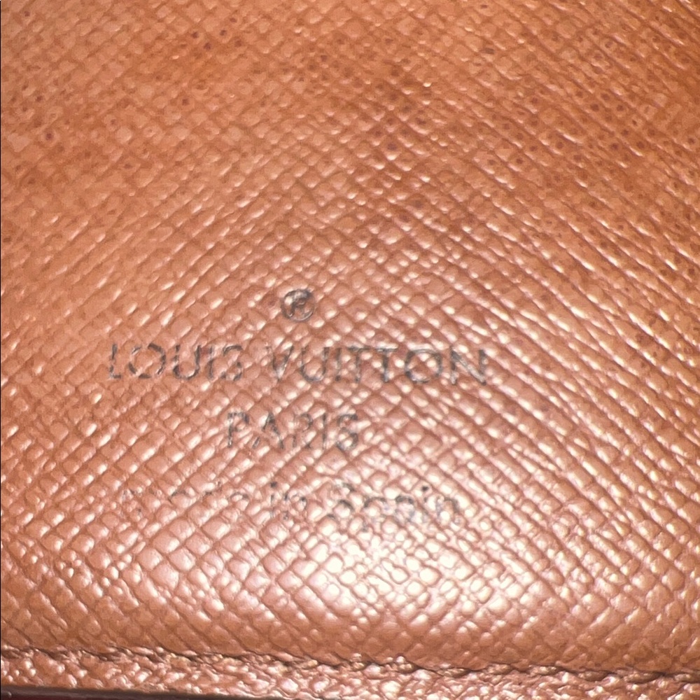Louis Vuitton Dark Brown Monogram folding wallet - Picture 12 of 13